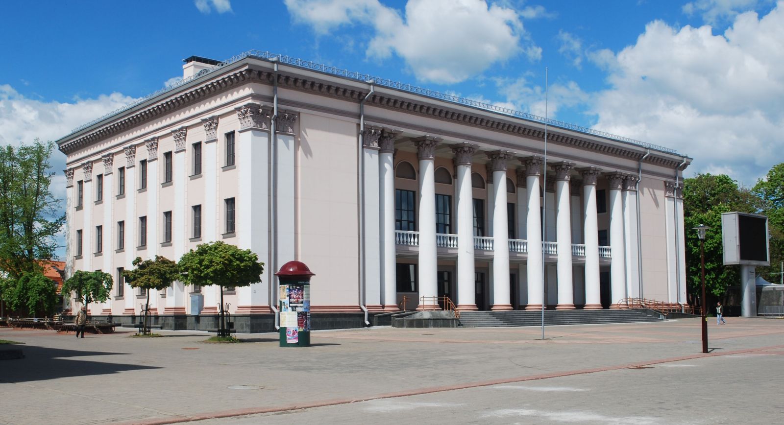 Послевоенное восстановление Гродно: архитекторы и архитектура